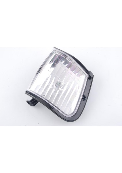 Sağ Sinyal Beyaz Isuzu TFR54 1997-2002 Uyumlu 8971118540 modelleri