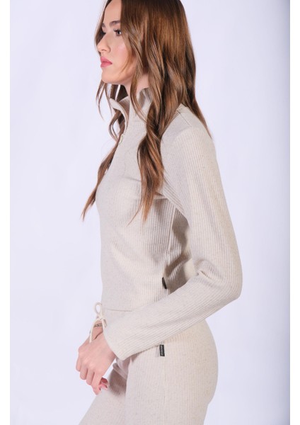 Slim Fit Fermuarlı Yaka Kaşkorse Bluz modelleri
