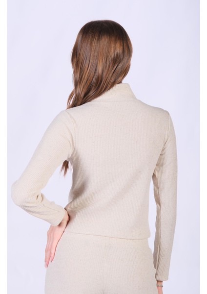 Slim Fit Fermuarlı Yaka Kaşkorse Bluz fırsatları