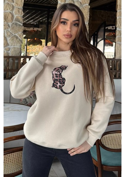 Kadın Leopar Nakışlı Üç Iplik Şardonlu Sweatshirt