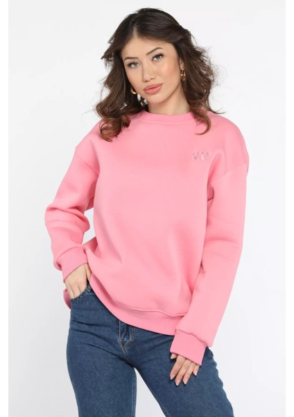 Kalp Nakışlı Üç Iplik Şardonlu Kadın Sweatshirt