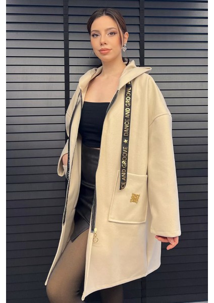 Kapüşonlu Fermuarlı Kadın Ceket