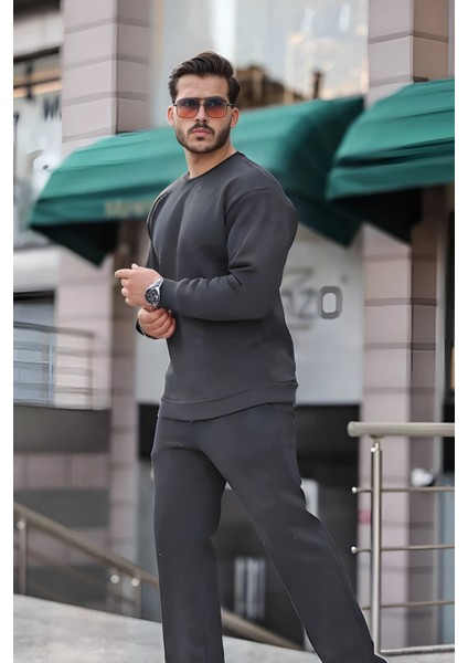 Erkek Spor Model Paçası Lastikli Bisiklet Yaka Eşofman Takımı modelleri