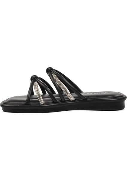 Siyah Kadın Terlik fiyatları