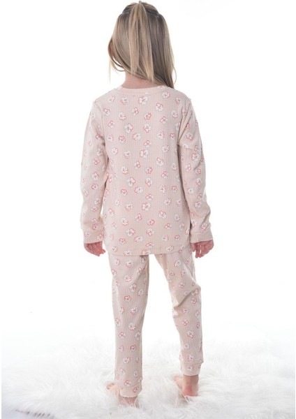 Çiçek Desenli Bej Fitilli Çocuk Pijama Takımı modelleri