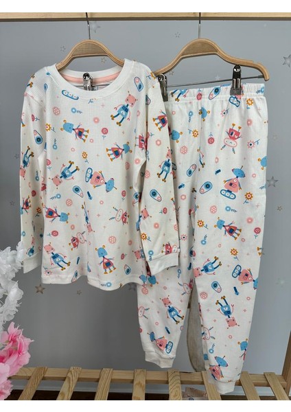 Robot Desen Fitilli Beyaz Kız Çocuk Pijama Takım