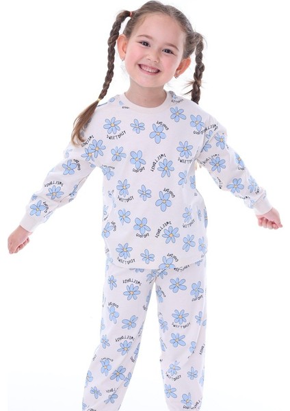 Mavi Çiçek Desenli Krem Çocuk Pijama Takımı modelleri