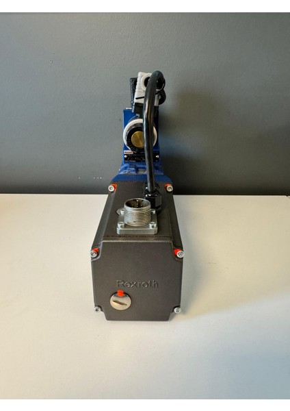 Rexroth 4WRKE 10 W6-50L-35/6EG24K31/A5D3M indirimleri