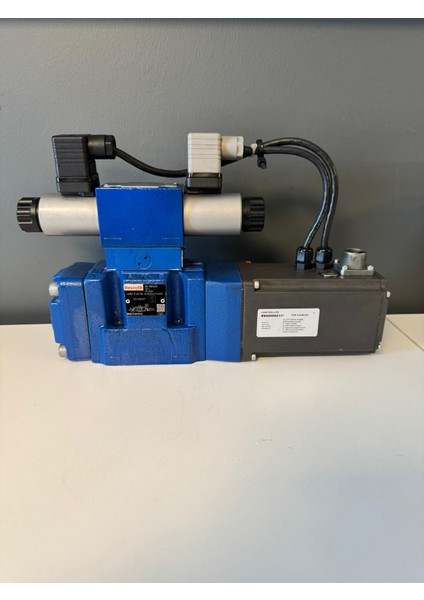 Rexroth 4WRKE 10 W6-50L-35/6EG24K31/A5D3M