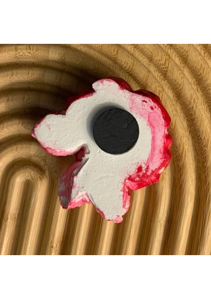 El Yapımı Minik Pembe Gül Magnet - 6 x 7 cm
