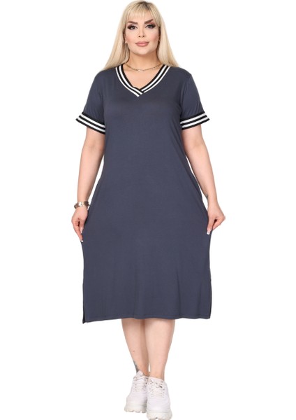Butik Antrasit Yakası Şeritli V Yaka Midi Elbise