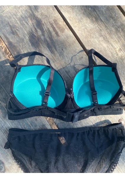 Siyah Yeşil Destekli Dantelli Sütyen Takımı indirimleri