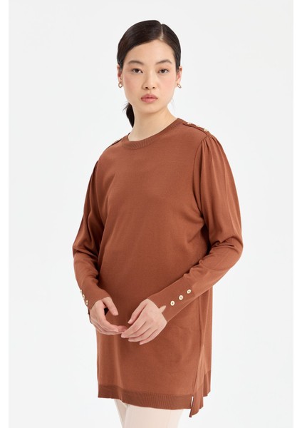 Kolları Büzgülü Düğme Detaylı Rayon Triko Tunik Kahve