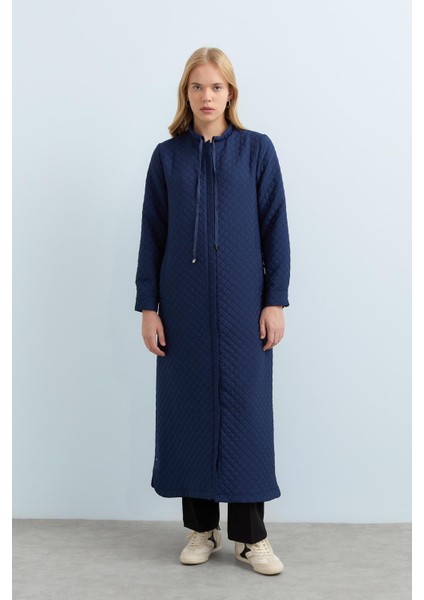 Ince Kapitone Bağcık Detaylı Pardesü Lacivert