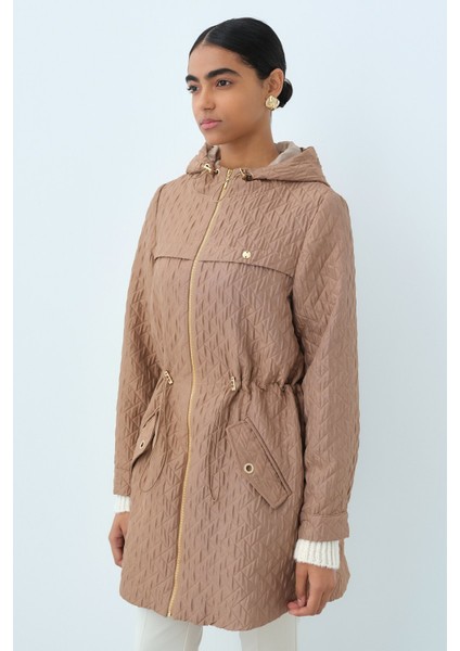 Ince Kapitone Gold Detaylı Kap Vizon