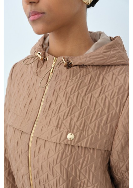 Ince Kapitone Gold Detaylı Kap Vizon modelleri