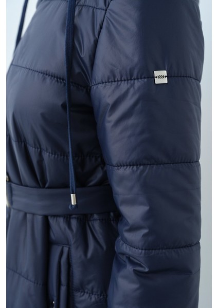 Beli Lastik Kemerli Kapitone Manto Lacivert modelleri