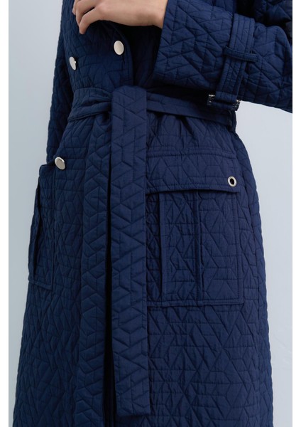 Ince Kapitone Kuşgözü Detaylı Trençkot Lacivert modelleri