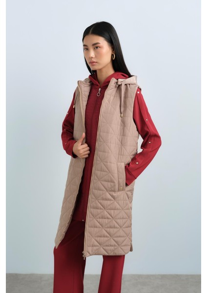 Arkası Ayarlamalı Kapitone Yelek Bej fiyatları