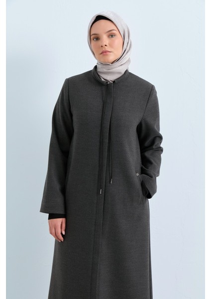 Büyük Beden Bağcık Detaylı Manto Füme modelleri