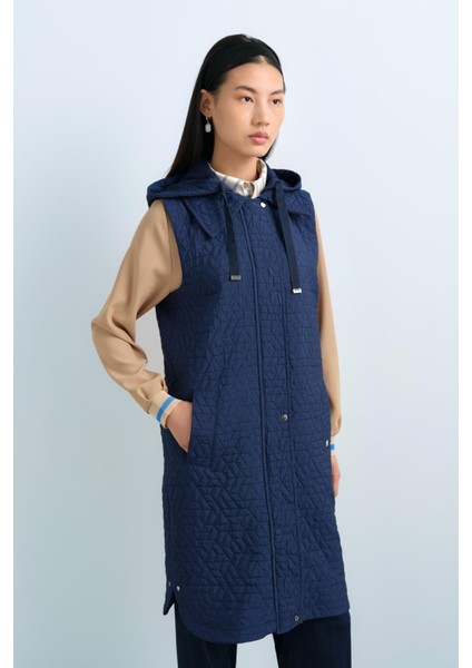 Ince Kapitone Seyyar Kapşonlu Yelek Lacivert modelleri