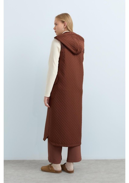 Ince Kapitone Torba Cepli Uzun Yelek Kahve fırsatları