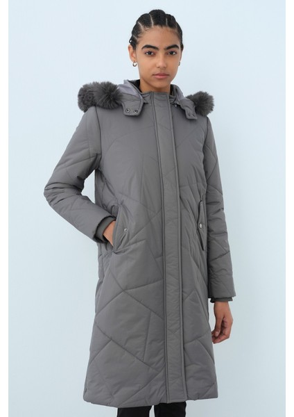 Kürklü Kapşonlu Spor Kapitone Kaban Füme fiyatları