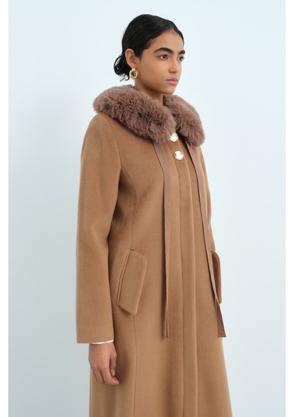 Seyyar Kürklü Düğme Detaylı Kaban Camel modelleri