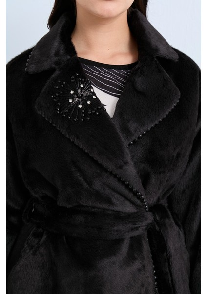 Taş Detaylı Kuşaklı Uzun Tüy Angora Kaban Siyah fiyatları