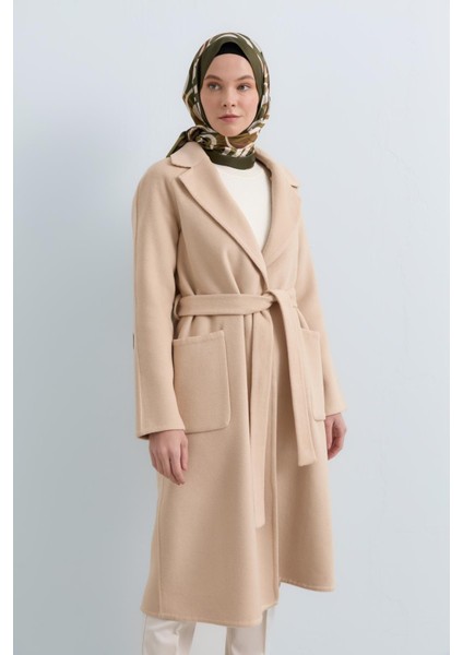 Kuşaklı Torba Cepli %100 Yün Kaban Bej modelleri