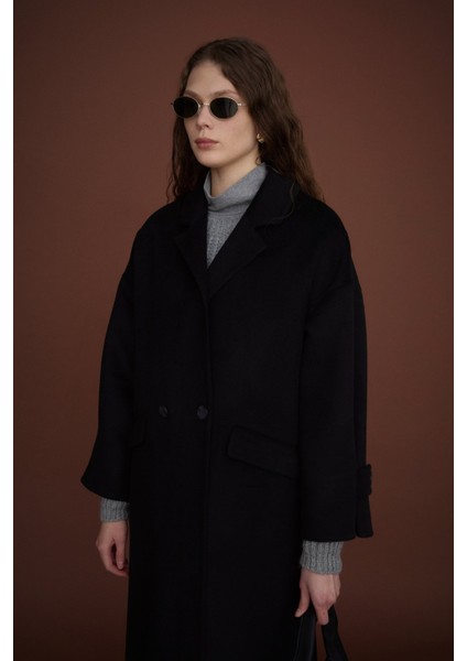 Oversize %100 Yün Kaban Siyah