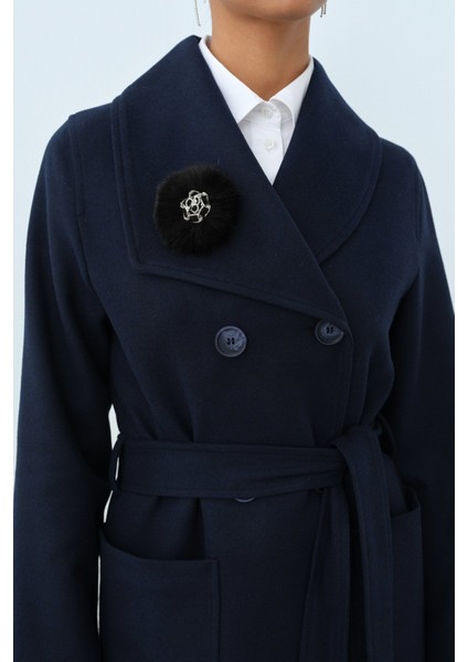 Asimetrik Yakalı Kuşaklı Kaban Lacivert modelleri