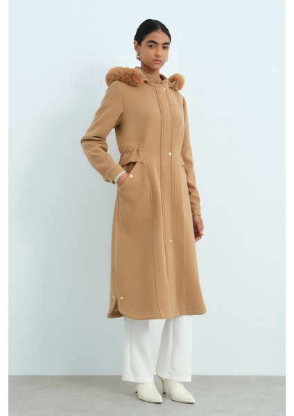 Beli Büzgülü Yanları Oval Kaban Camel