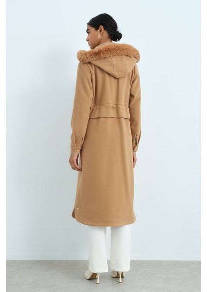 Beli Büzgülü Yanları Oval Kaban Camel