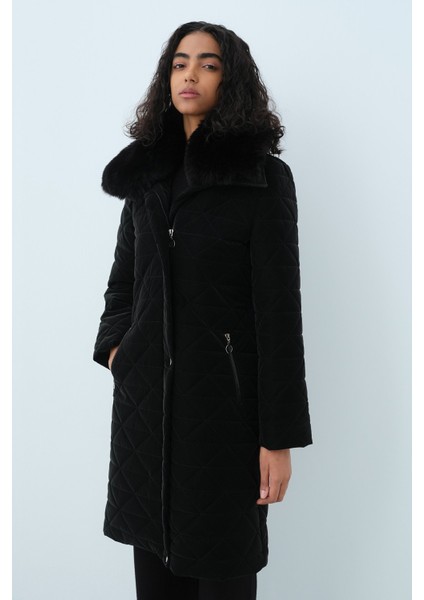 Kürk Yakalı Kapitone Kaban Siyah fiyatları