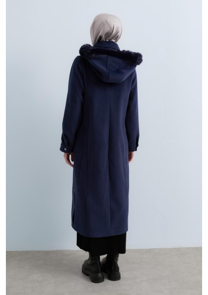 Kürk Detaylı Seyyar Kapşonlu Kaban Indigo fırsatları