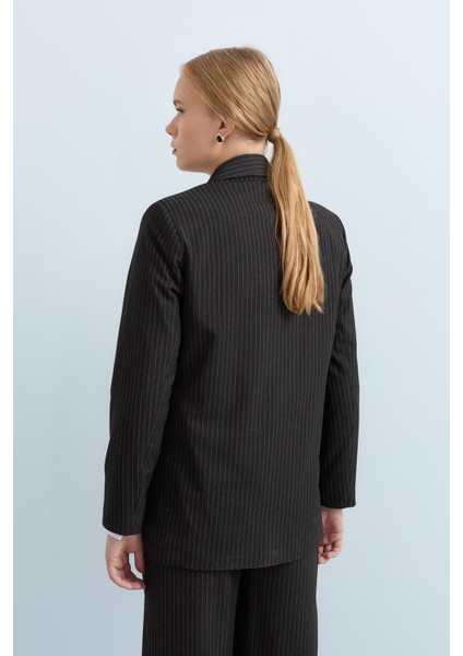 Kılıç Yaka Çizgili Blazer Ceket Füme fırsatları