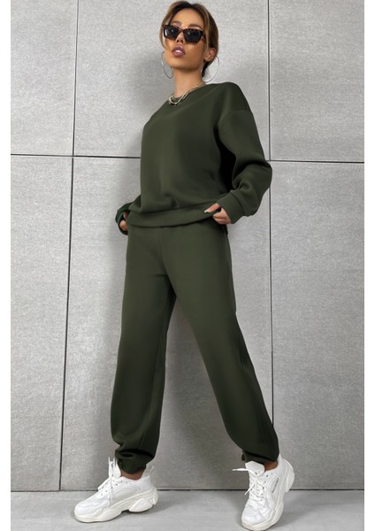 Kadın Basic Trend Model Bisiklet Yaka Eşofman Takımı