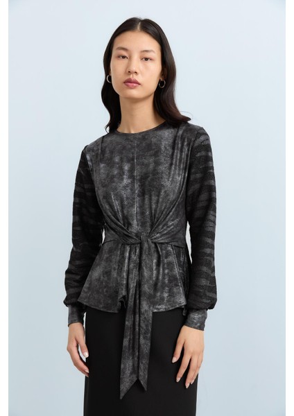 Önü Bağlamalı Dokulu Örme Bluz Siyah fiyatları