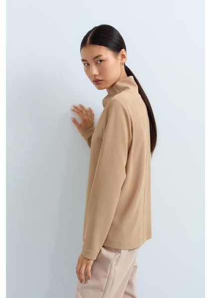 Dik Yaka Basic Örme Bluz Camel fiyatları