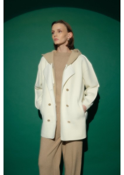 Çift Yaka Detaylı Kruvaze Triko Ceket Ekru fiyatları