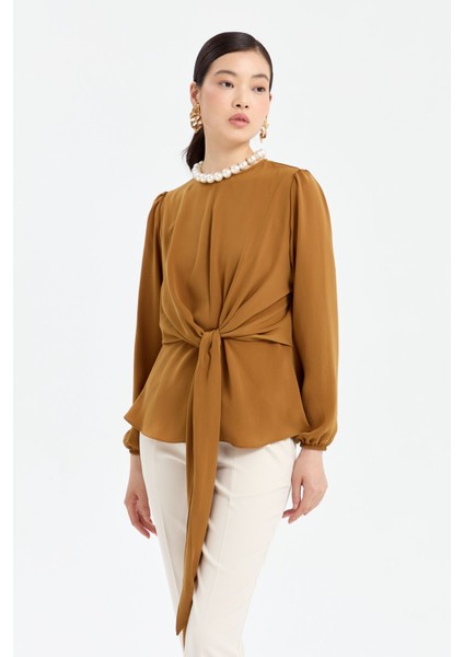 Önü Bağlamalı Şık Bluz Camel indirimleri