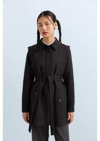 Ince Kapitone Halka Detaylı Ceket Siyah