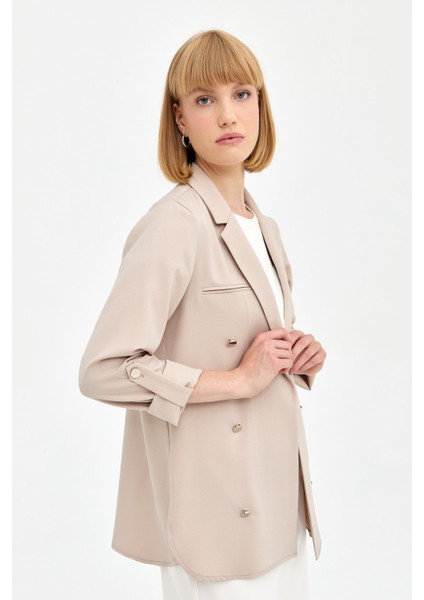 Kolu Katlanılabilir Kısa Blazer Ceket Bej modelleri