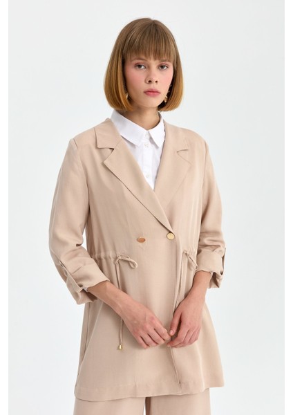 Apolet Detaylı Büzgülü Cupra Ceket Bej