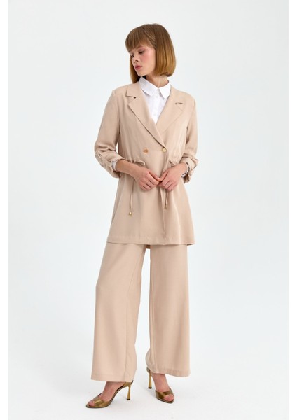 Apolet Detaylı Büzgülü Cupra Ceket Bej fırsatları