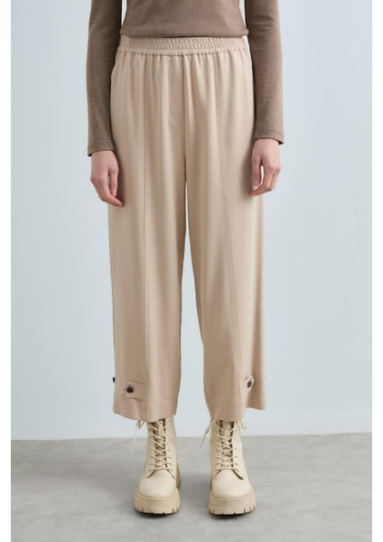 Paçası Düğmeli Pantolon Taş