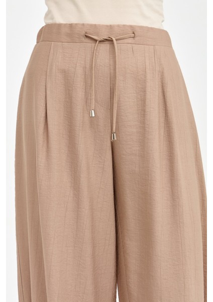 Paçası Büzgülü Pantolon Camel fiyatları