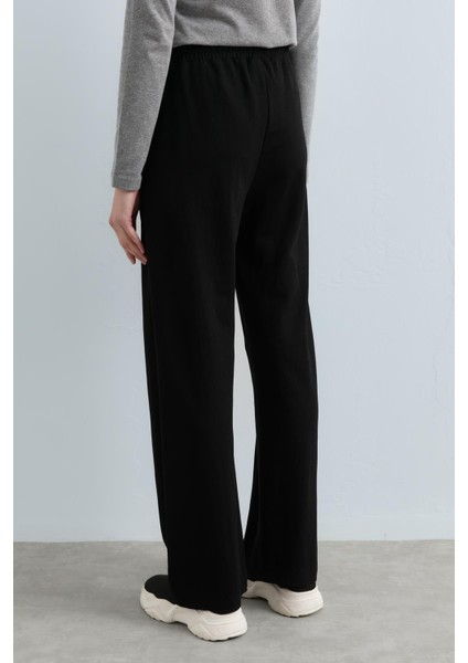 Beli Lastikli Boru Paça Örme Pantolon Siyah fırsatları