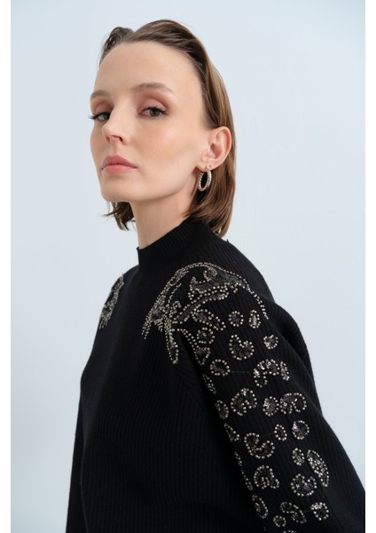 Kolları Leopar Payetli Fitilii Triko Pantolon Tunik Takım Siyah fırsatları